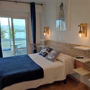 hostal-lucy.bilbaohotelsspain.com/
